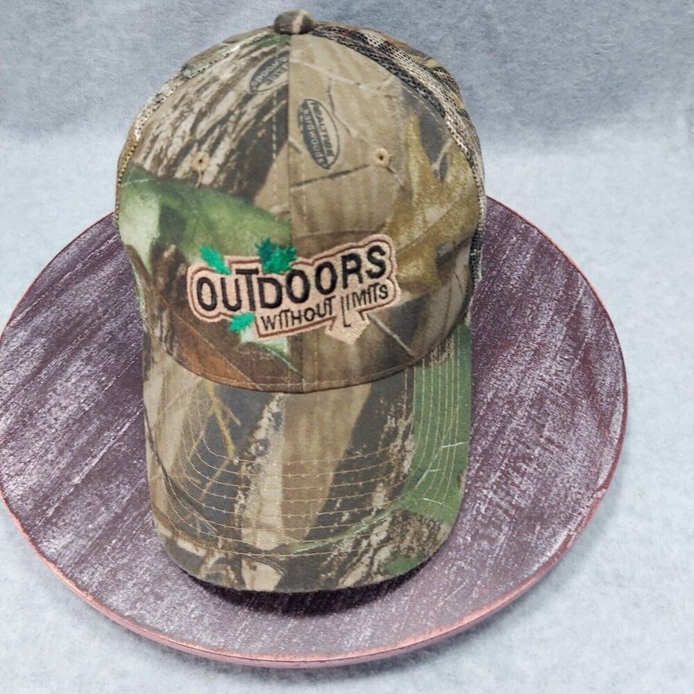 Outdoors Without Limits Camo Cap Hat  Trucker  One Size  Mesh Back ‎ Adjustable